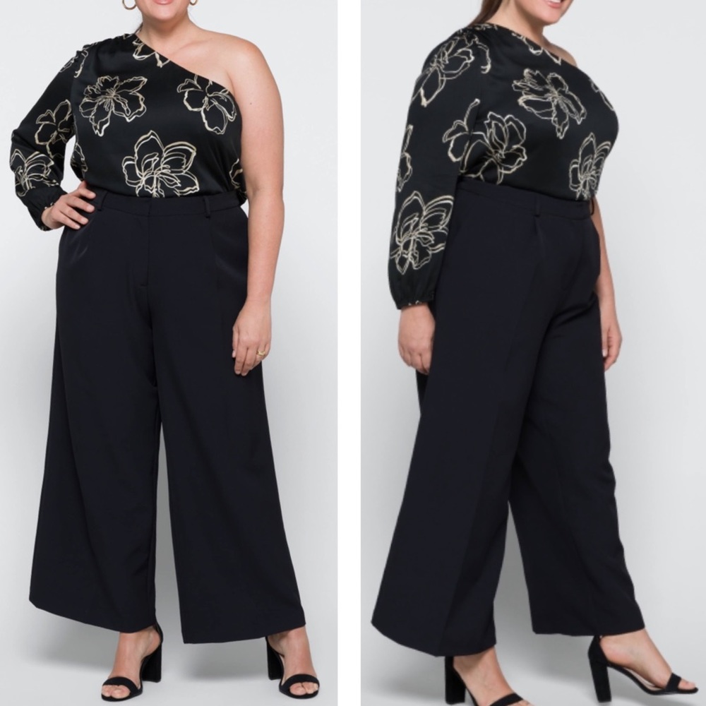 37. PLUS Vince Camuto NWT Black Flowy Wide Leg Pleated Front Pants‎